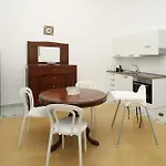 Tatil Evi Dimora Burrafato - Antico Palazzo Sul Lungomare