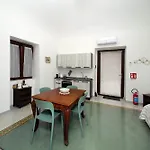 Dimora Burrafato - Antico Palazzo Sul Lungomare Tatil Evi