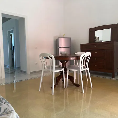Dimora Burrafato - Antico Palazzo Sul Lungomare Holiday home