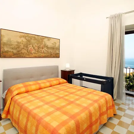 Dimora Burrafato - Antico Palazzo Sul Lungomare *